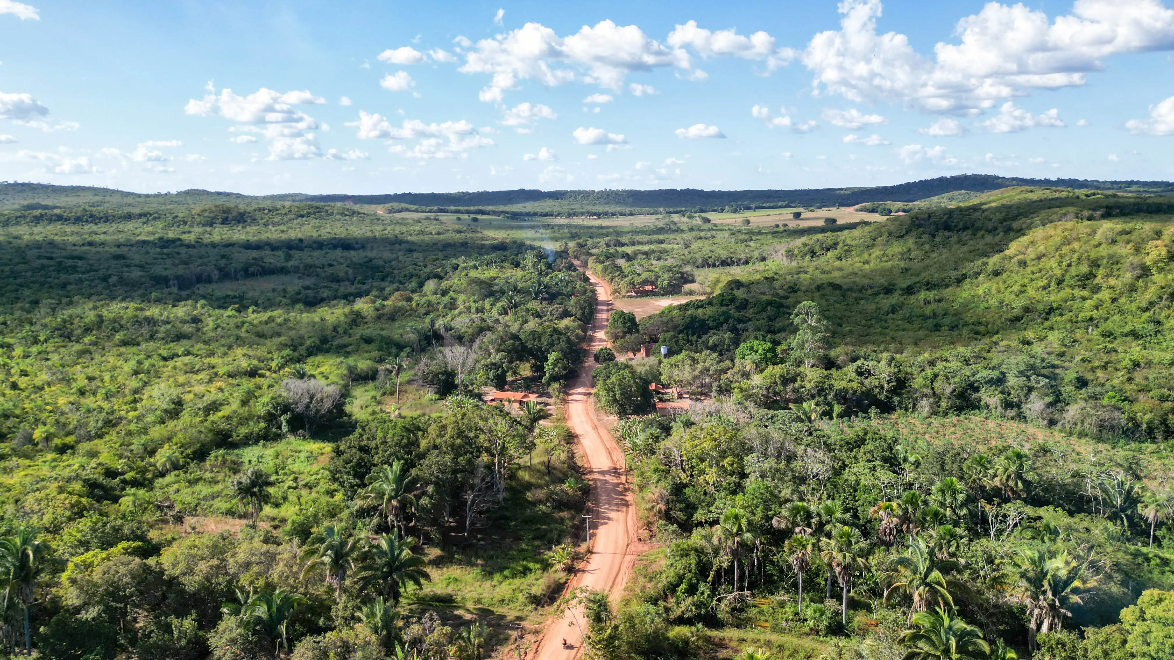Galeria de imagens - Foto 4 da notícia: Matões segue avançando com recuperação de estradas vicinais e beneficia dezenas de comunidades rurais