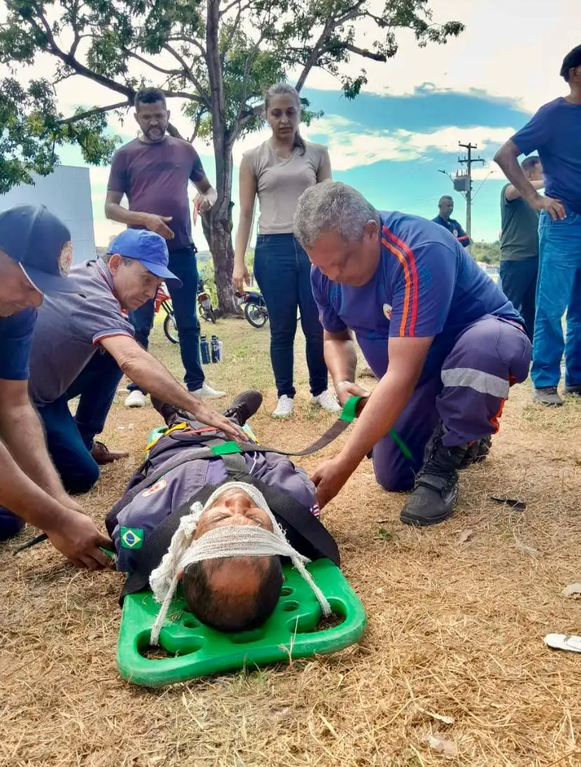 Foto 1 – Motoristas do SAMU e do Hospital de Matões participam de capacitação sobre condução de veículos de emergência